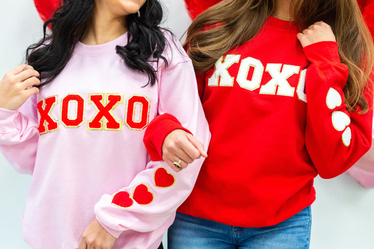 XOXO White Letter Patch Crewneck Sweatshirt